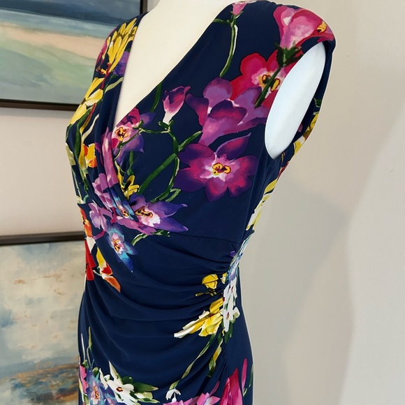 Ralph Lauren ladies midi. Size 4 - Picture 2 of 4